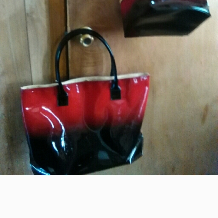 Elizabeth Arden Red And Black Tote Bag Elizabeth Arden Red And Black Tote Bag
